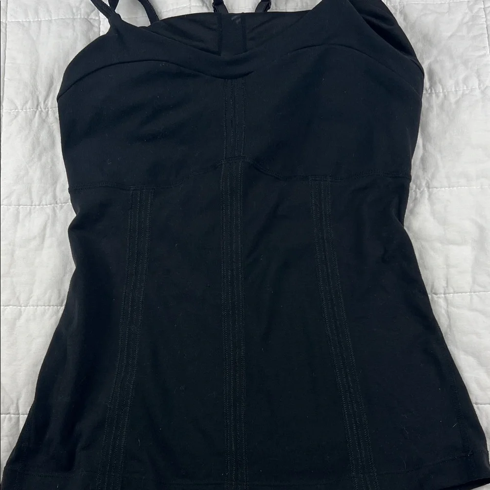 Lululemon Athletica Centered pose tank top in black sz 4‎